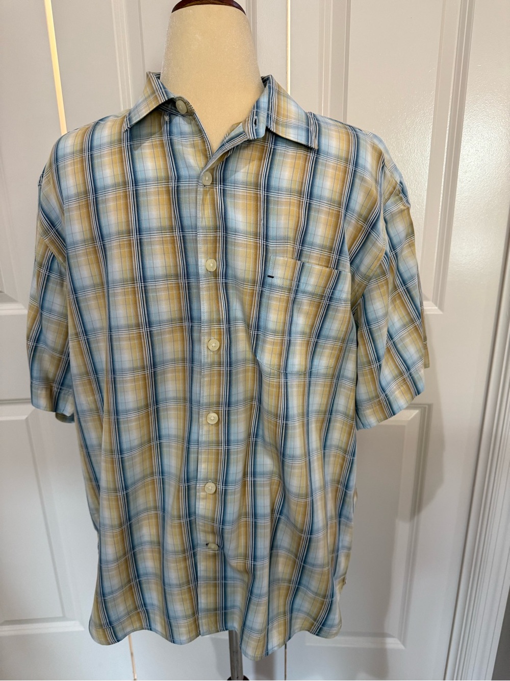 Tommy Bahama Men's Blue Yellow Plaid Lyocell Woven Short Sleeve Spread Collar L